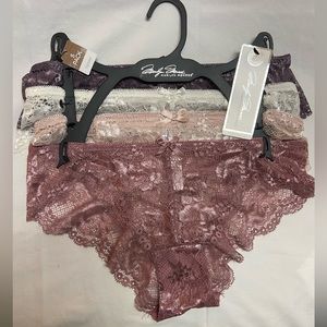 Four piece pack, hipster underwear new